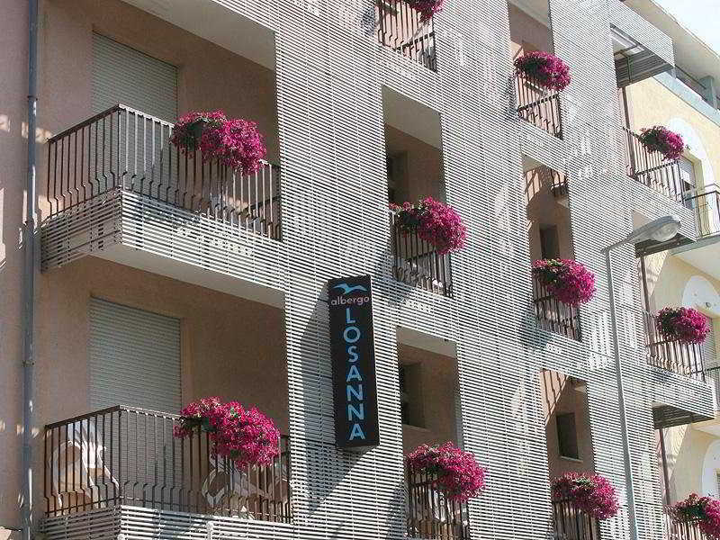Hotel Losanna Rimini Buitenkant foto